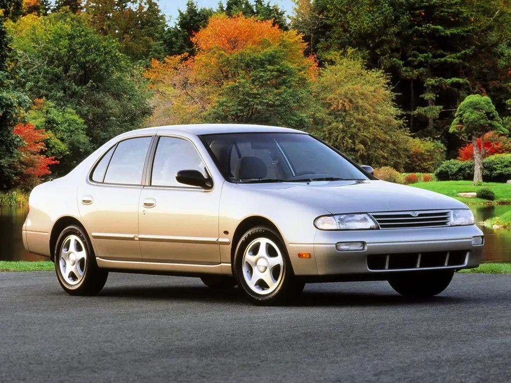 Nissan Altima (U13) 1 поколение, седан (06.1992 - 06.1997)
